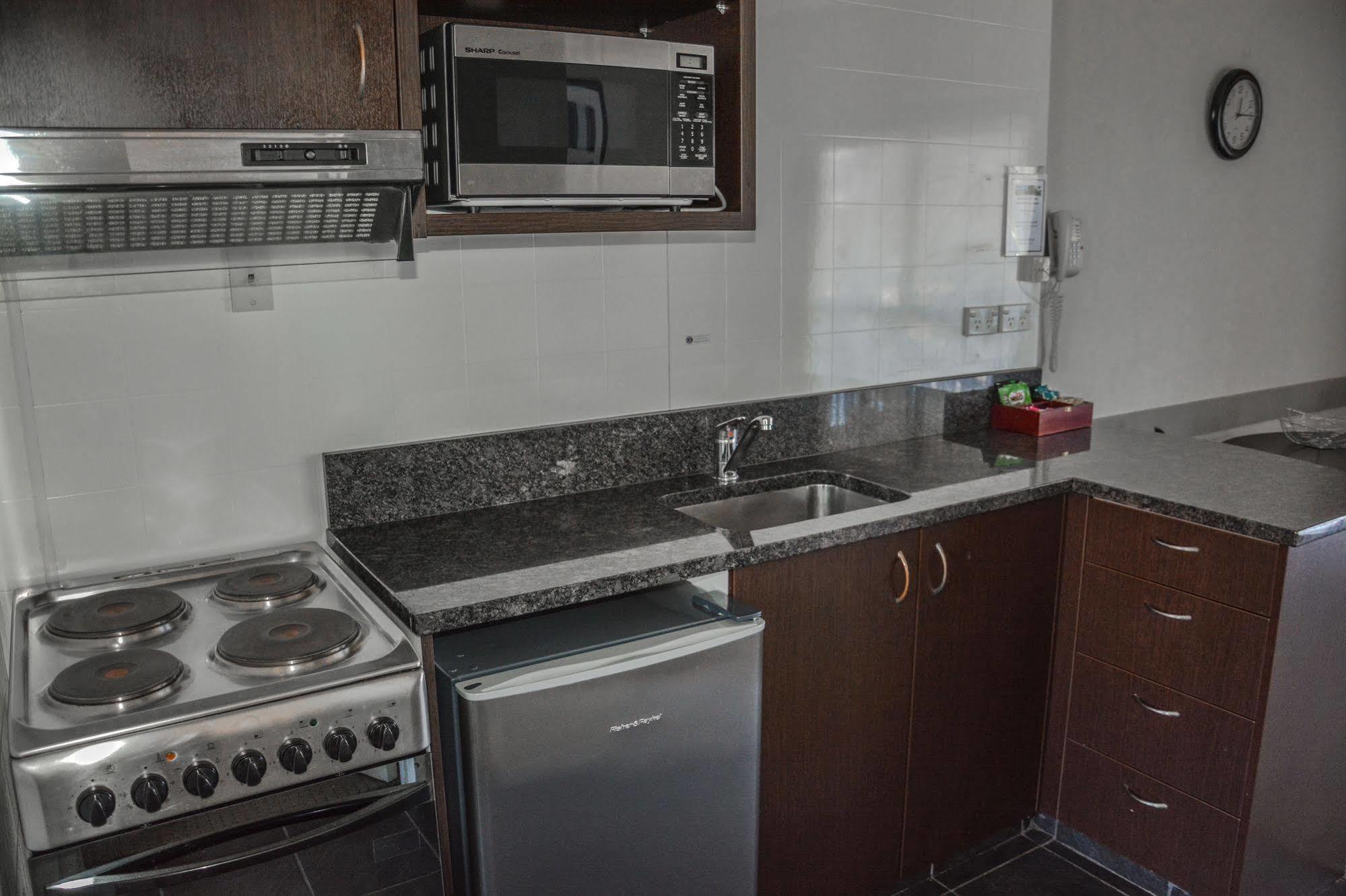 Ashford Motor Lodge Christchurch Esterno foto